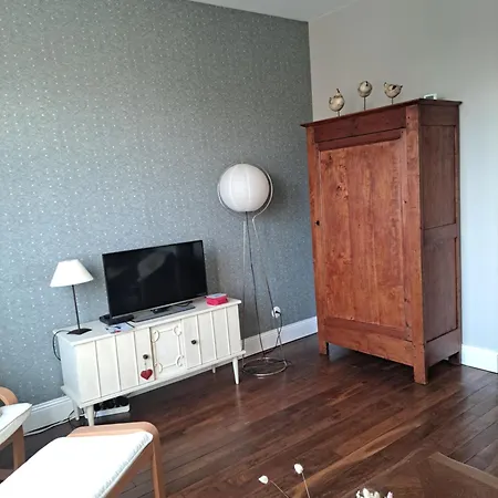 L'iris Au Coeur De Pour 4 Pers Casa de Férias