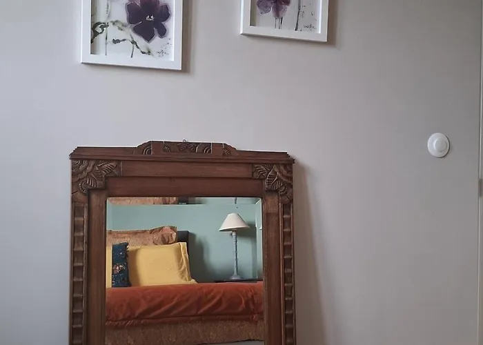 L'iris Au Cœur De Pour 4 Pers Hébergement de vacances Corbie