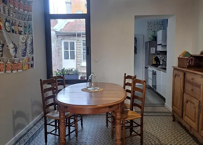 L'iris Au Cœur De Pour 4 Pers *